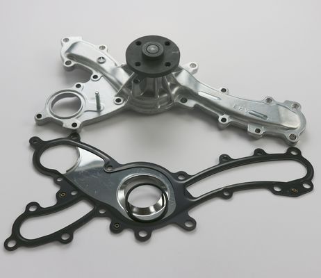 Bom preço Toyota Crown GRS18 Bateria de bomba de água 16100-39435/16100-09361/16100-39436 on-line