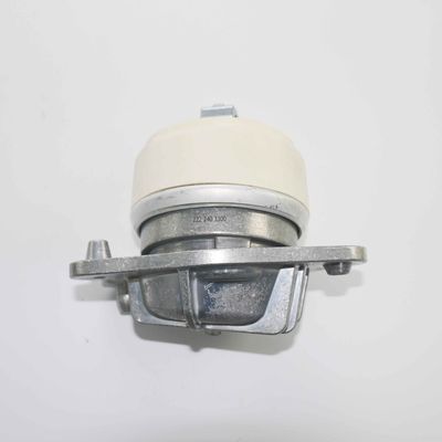 좋은 가격 2222403300 메르세데스-벤츠 W222 및 X222를 위한 엔진 마운트 브래킷 왼쪽 온라인으로