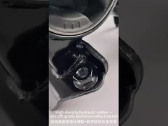 Le moteur est monté sur le moteur du véhicule.